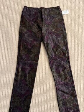 Stein Mart Lena Gabrielle Leggings pants snakeskin prnt green wine black Size 8